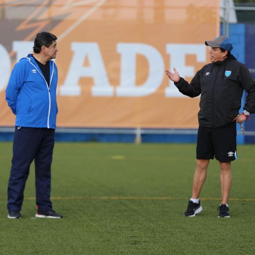 Luis Fernando Tena en entrenamiento