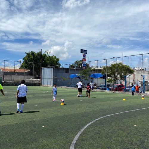 Canchas La Cantera, dónde alquilar canchas de fútbol en Guatemala