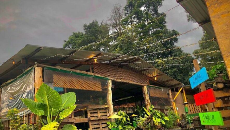Conoce Sabor a Campo, un restaurante que combina la cocina guatemalteca en un entorno natural en Santa Elena Barillas