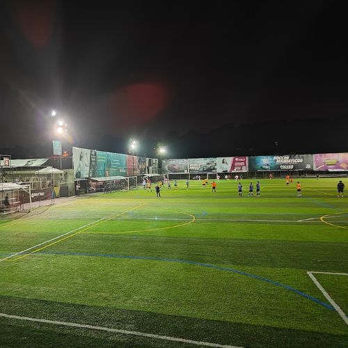 Dónde alquilar canchas de fútbol en Guatemala, Futeca Cayalá