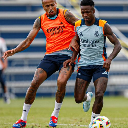 Éder Militão y Vinicius Jr en entrenamiento