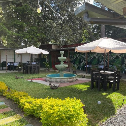 Sabor a Campo, un restaurante con auténtica comida guatemalteca en Santa Elena Barillas