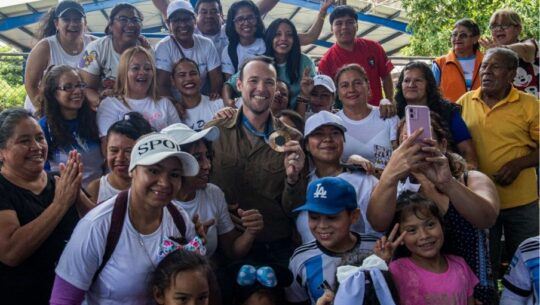 Jean Pierre Brol con los aficionados