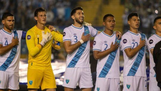 Titulares Selección Nacional contra Costa Rica