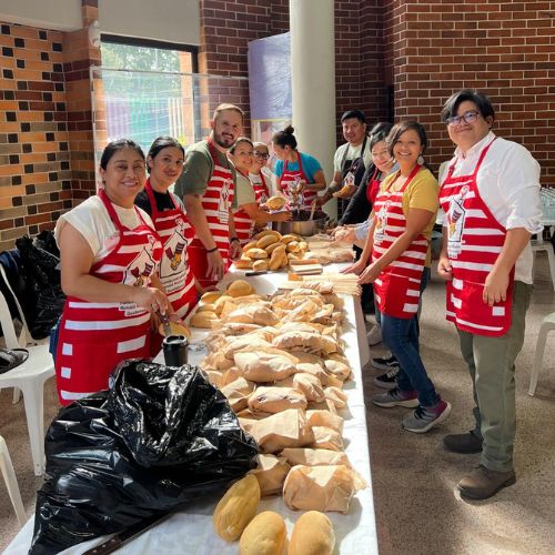Así puedes unirte al voluntariado en Fundación Infantil Ronald McDonald Guatemala