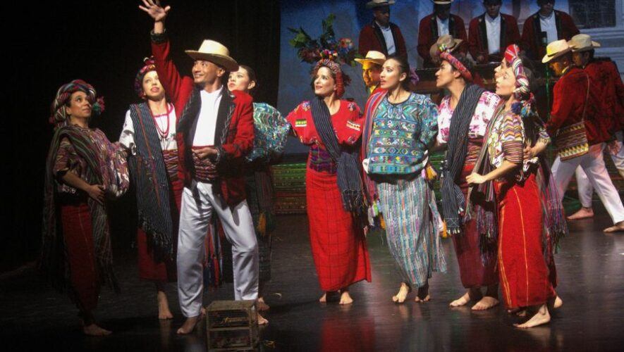 Celebraci&oacute;n por el 60 aniversario del Ballet Moderno y Folkl&oacute;rico en la Ciudad de Guatemala