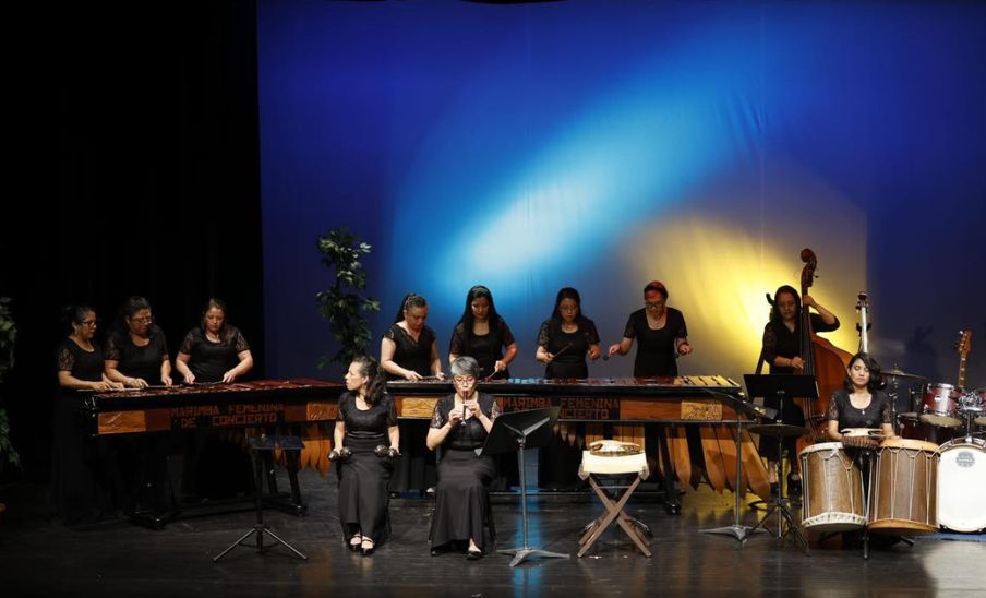 Concierto de Independencia de la Marimba Femenina de Concierto