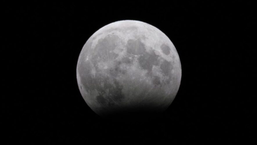 Eclipse parcial lunar y superluna de septiembre en Guatemala