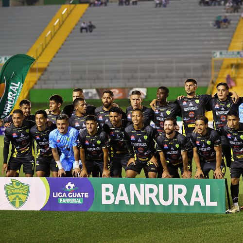 Xinabajul contra Comunicaciones FC