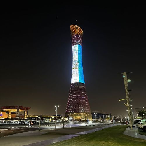 Lugares del mundo iluminados por la Independencia de Guatemala 2024