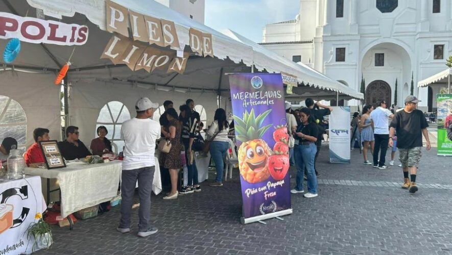 Feria Emprende USAC 2024 en Paseo Cayal&aacute;