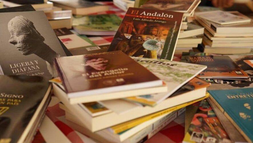 Miniferia de donaciones de obras literarias en Guatemala este 2024