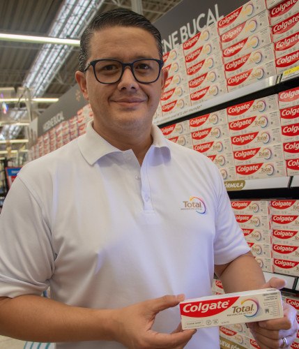 Nuevo Colgate Total Prevención Activa revoluciona la era del cuidado oral en Guatemala