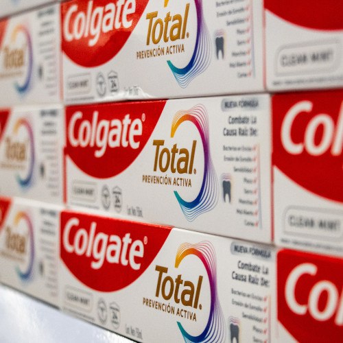 Nuevo Colgate Total Prevención Activa revoluciona la era del cuidado oral en Guatemala