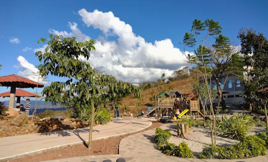 Parque Ecológico Pinares