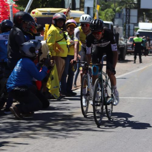 Ciclistas etapa 1