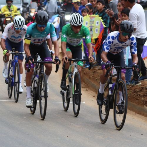 En la imagen los fugados etapa 7 Vuelta a Guatemala 2024