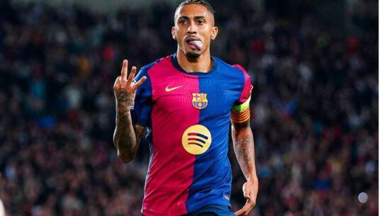 Raphina celebra en la Champions League