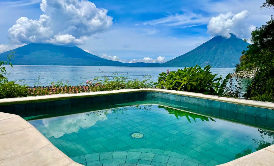 Casa Mirador, un lugar con piscina con vista al Lago de Atitlán