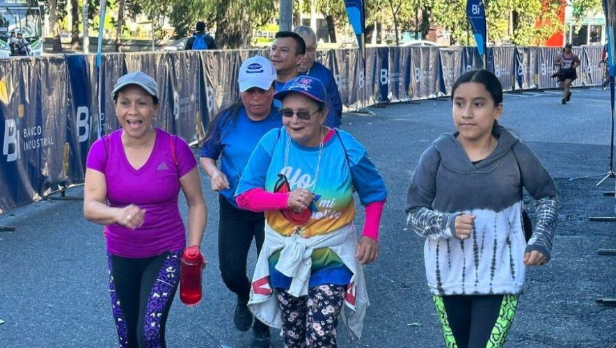 Carrera &laquo;Corre por tu abuelito 2024&raquo; en Guatemala