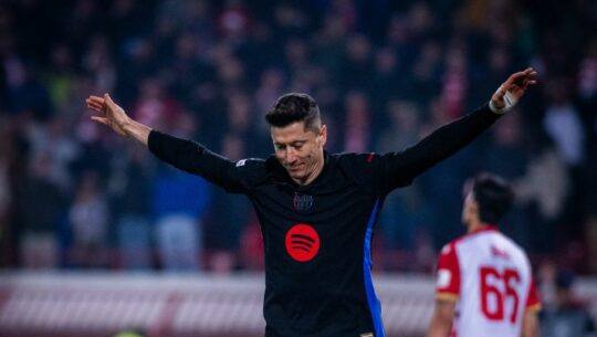 Robert Lewandowski celebrando