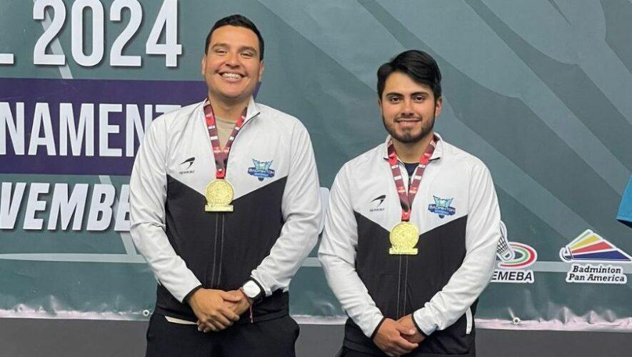 Christopher Martínez y Jonathan Solís de bádminton