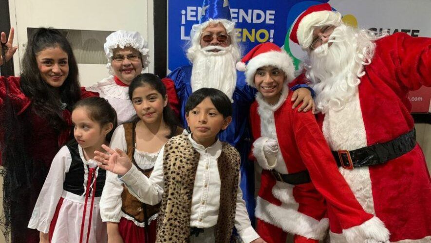 Obra &laquo;Elena visita a Santa Claus&raquo; en Guatemala 2024