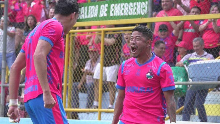 José Carlos Martínez y Pedro Altán festejando