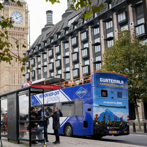 Volcán de Agua en buses de Londres
