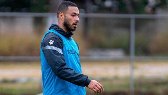 Marco Domínguez con Comunicaciones