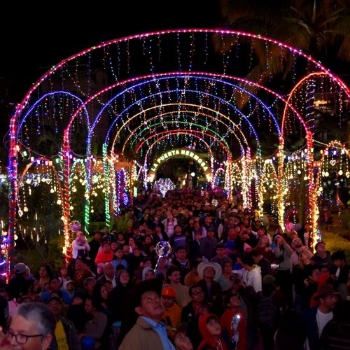 Decoraciones navideñas San Pedro La Laguna