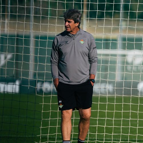 Manuel Pellegrini entrenador del Betis