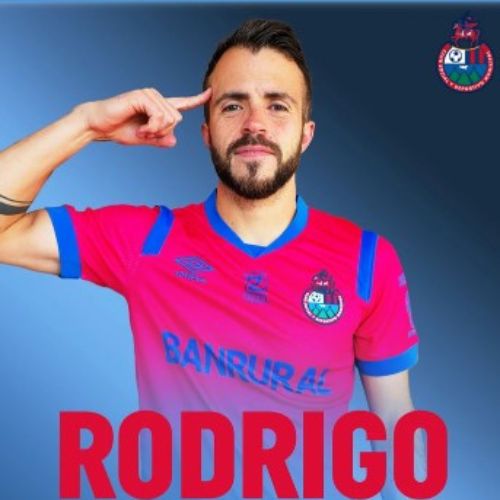 Anuncio Rodrigo Saravia a Municipal