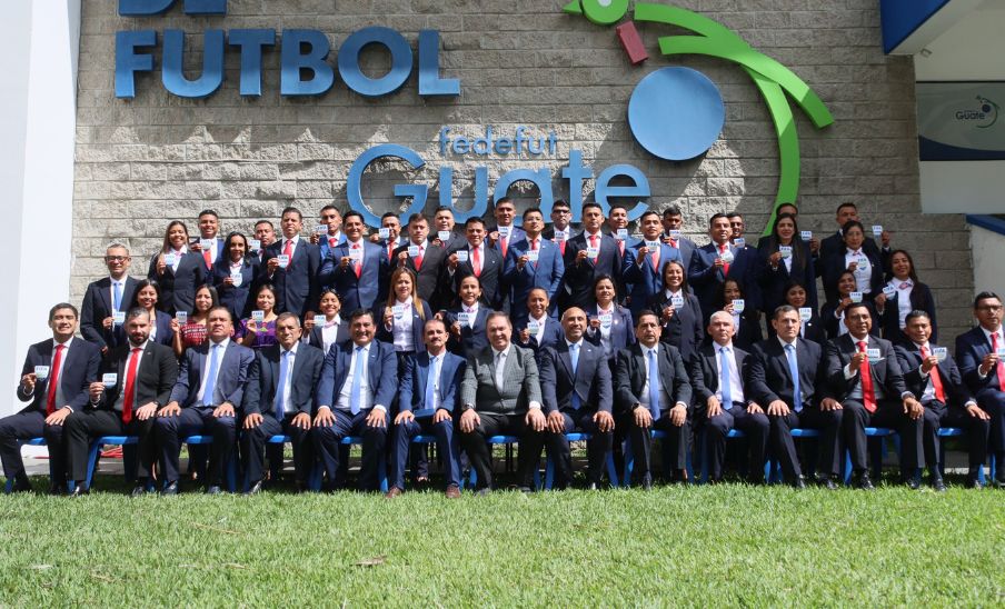 Gafete FIFA 2025: Ellos son los árbitros guatemaltecos designados