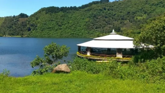 Osteria Pizzarte en Laguna Calderas Guatemala