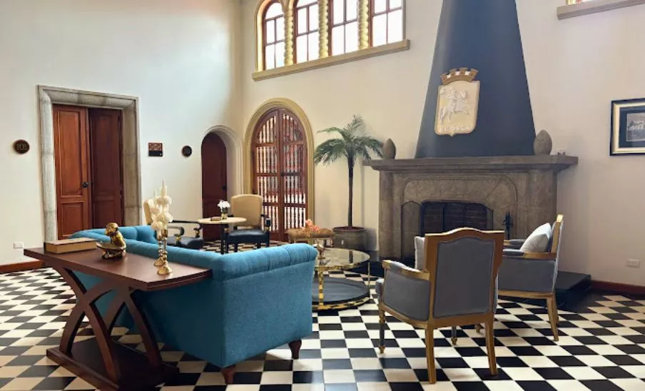 Centenario Hotel Boutique, hospedaje en una casa antigua en Xela