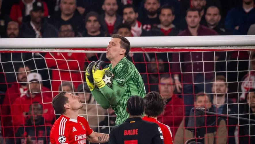 Portero del Barcelona Wojciech Szczęsny