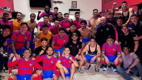 Celebración de los rojos en el camerino