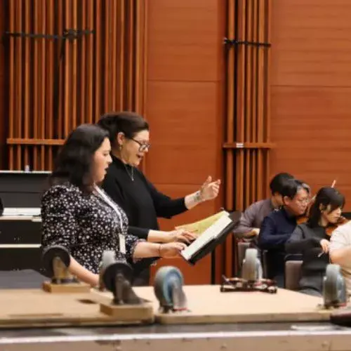 Soprano guatemalteca Adriana González debuta en Tokio, Japón