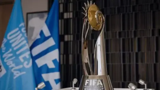 Trofeo del Mundial de fútbol playa