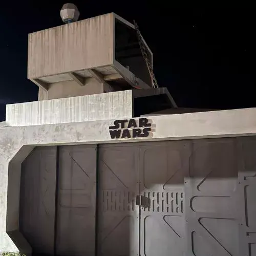 casa de star wars en el paredón