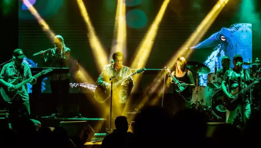 Fiesta de los 80 con Alux Nahual | Junio 2025
