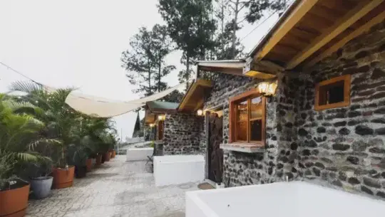 Los Pozos Lodge