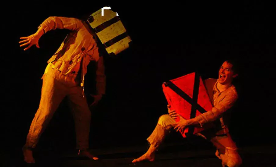 Presentación de Teatro Negro de Praga en Guatemala 2025
