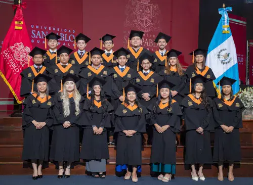 Universidad San Pablo de Guatemala entregó 260 títulos a nuevos profesionales este 2025
