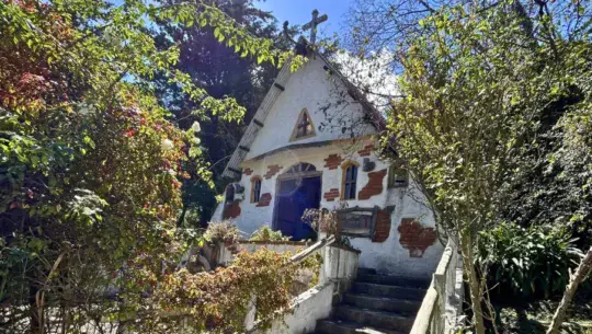 hotel albergues de tecpán