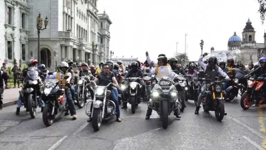 D&iacute;a del Padre Motorizado en Guatemala 2025