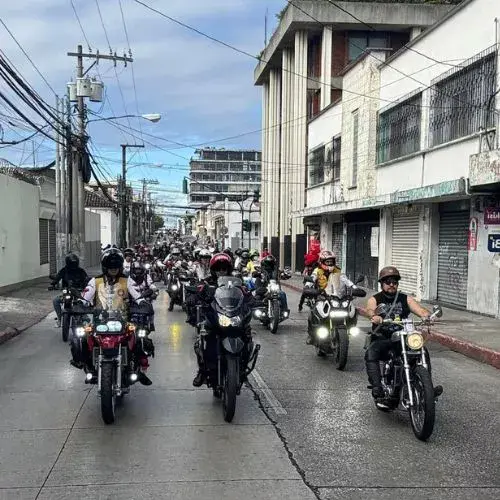 El Día del Padre Motorizado en Guatemala 2025