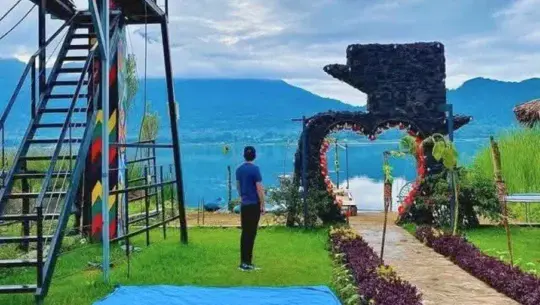 Destinos temáticos alrededor del Lago de Atitlán en Guatemala