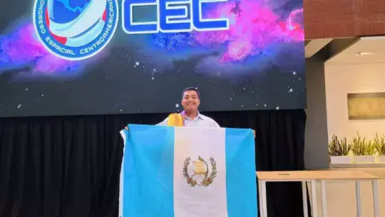 El Guatemalteco de 20 años Arturo Maldonado finalista del Global Studen Prize 2025
